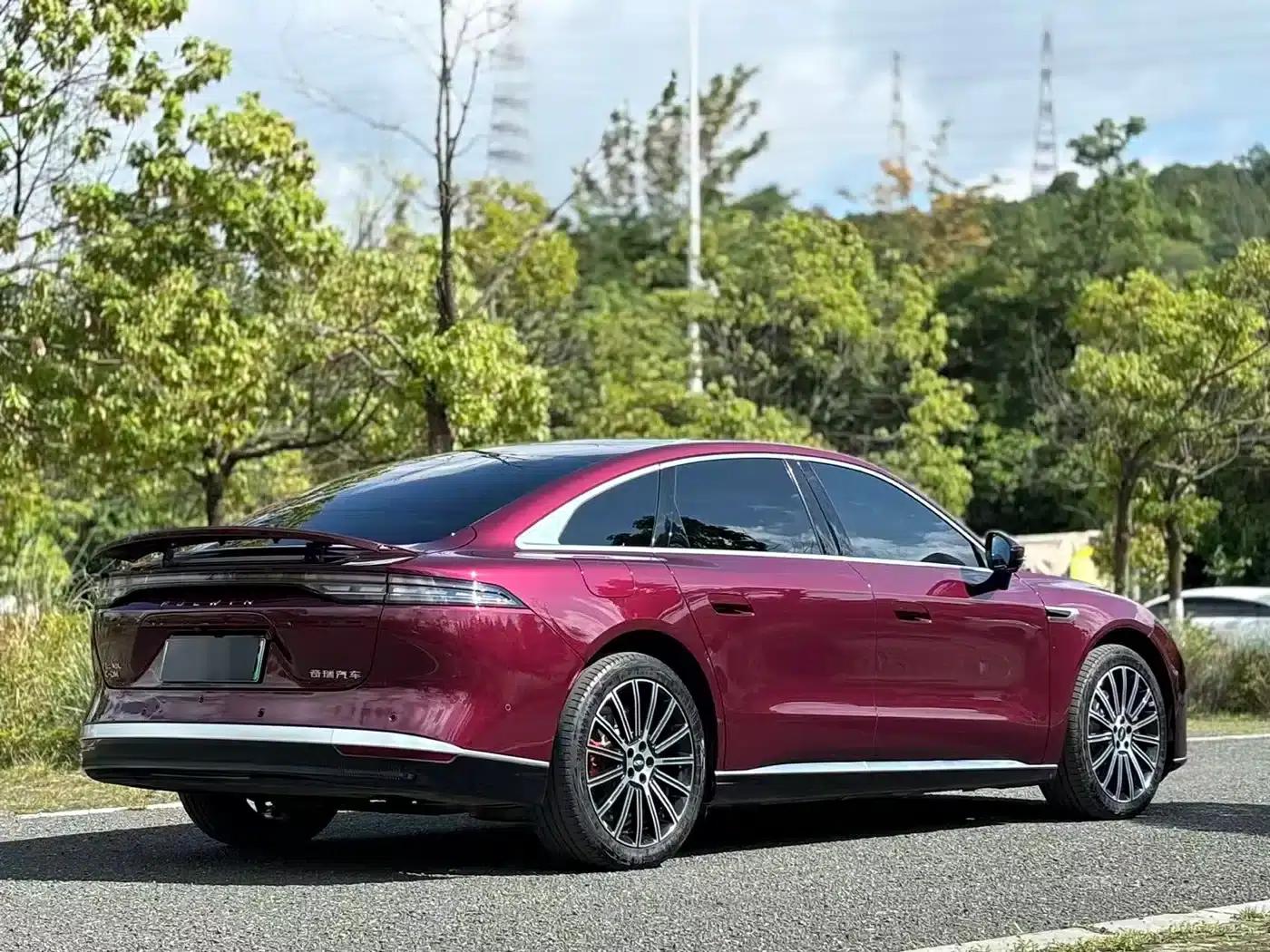 Fengyun A9L 2025 All-Wheel Drive High-Performance Peak Edition — миниатюра 4