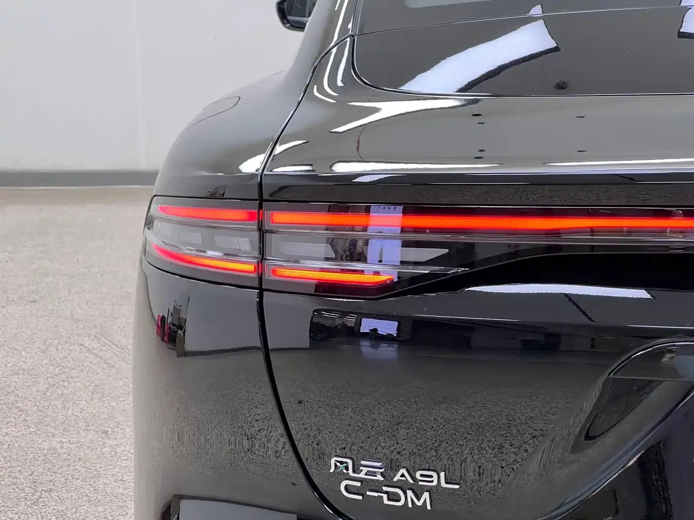 Fengyun A9L 2025 Model 260km Extended Range Luxury Edition — миниатюра 11