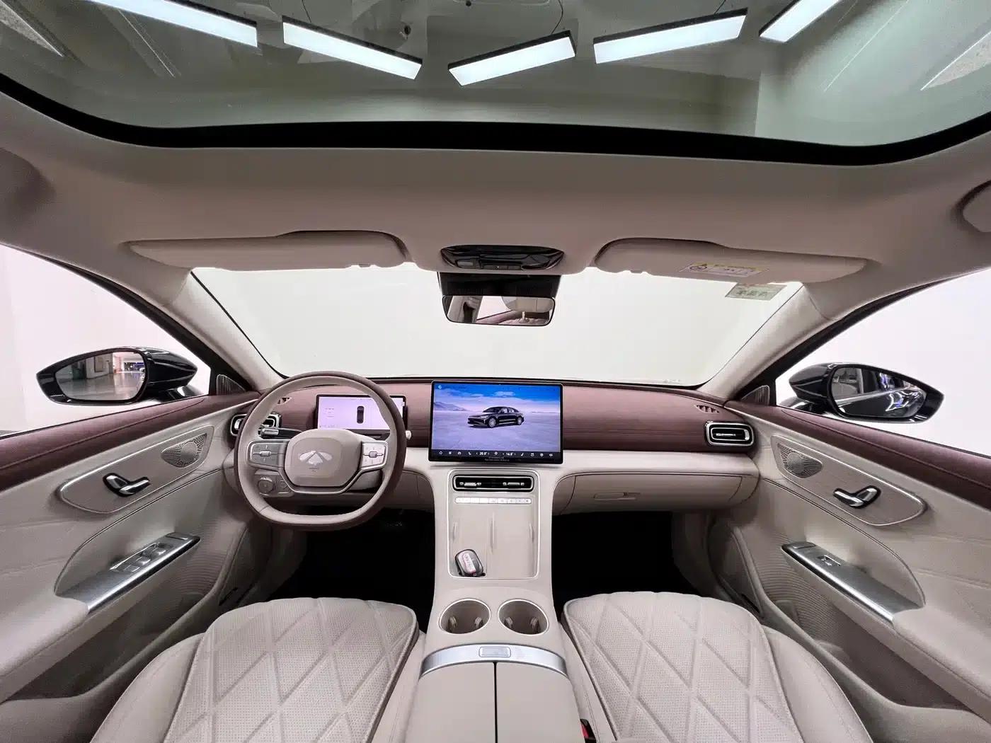 Fengyun A9L 2025 Model 260km Extended Range Luxury Edition — миниатюра 19