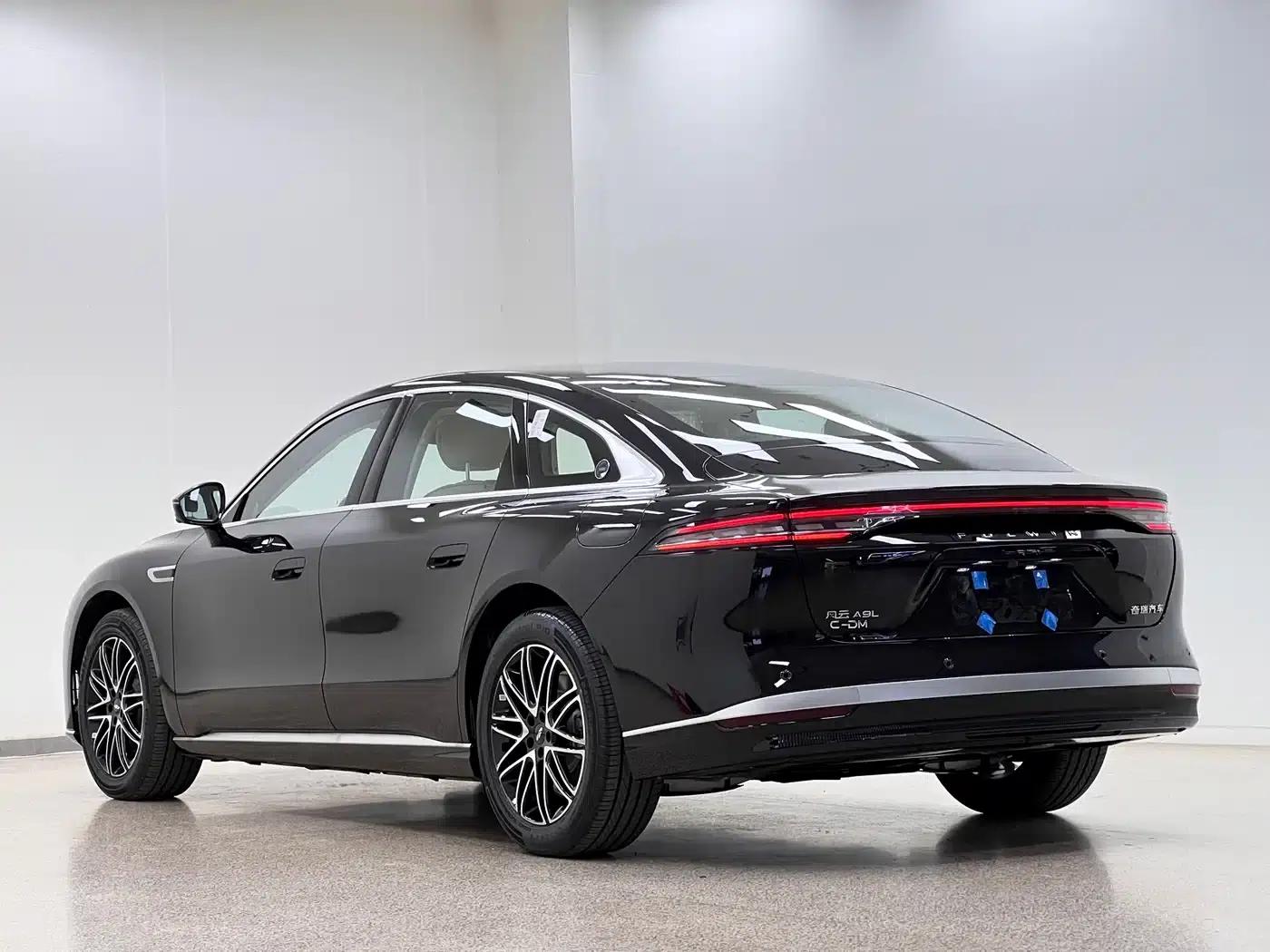 Fengyun A9L 2025 Model 260km Extended Range Luxury Edition — миниатюра 5