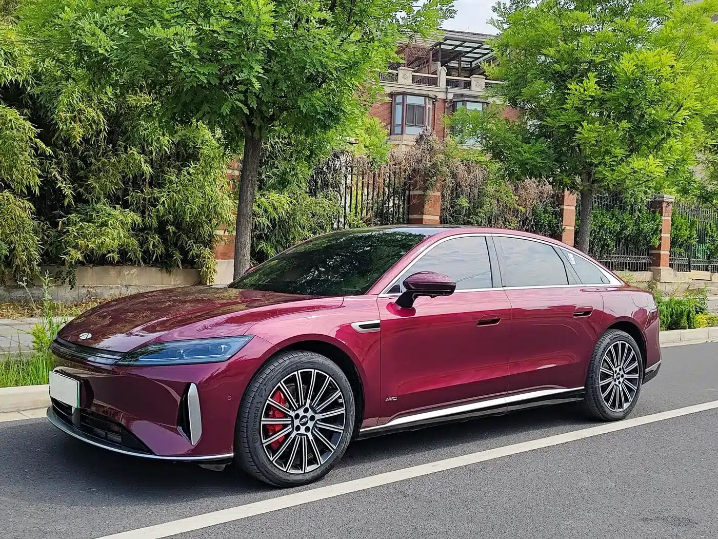 Fengyun A9L 2025 All-Wheel Drive High-Performance Peak Edition — миниатюра 16