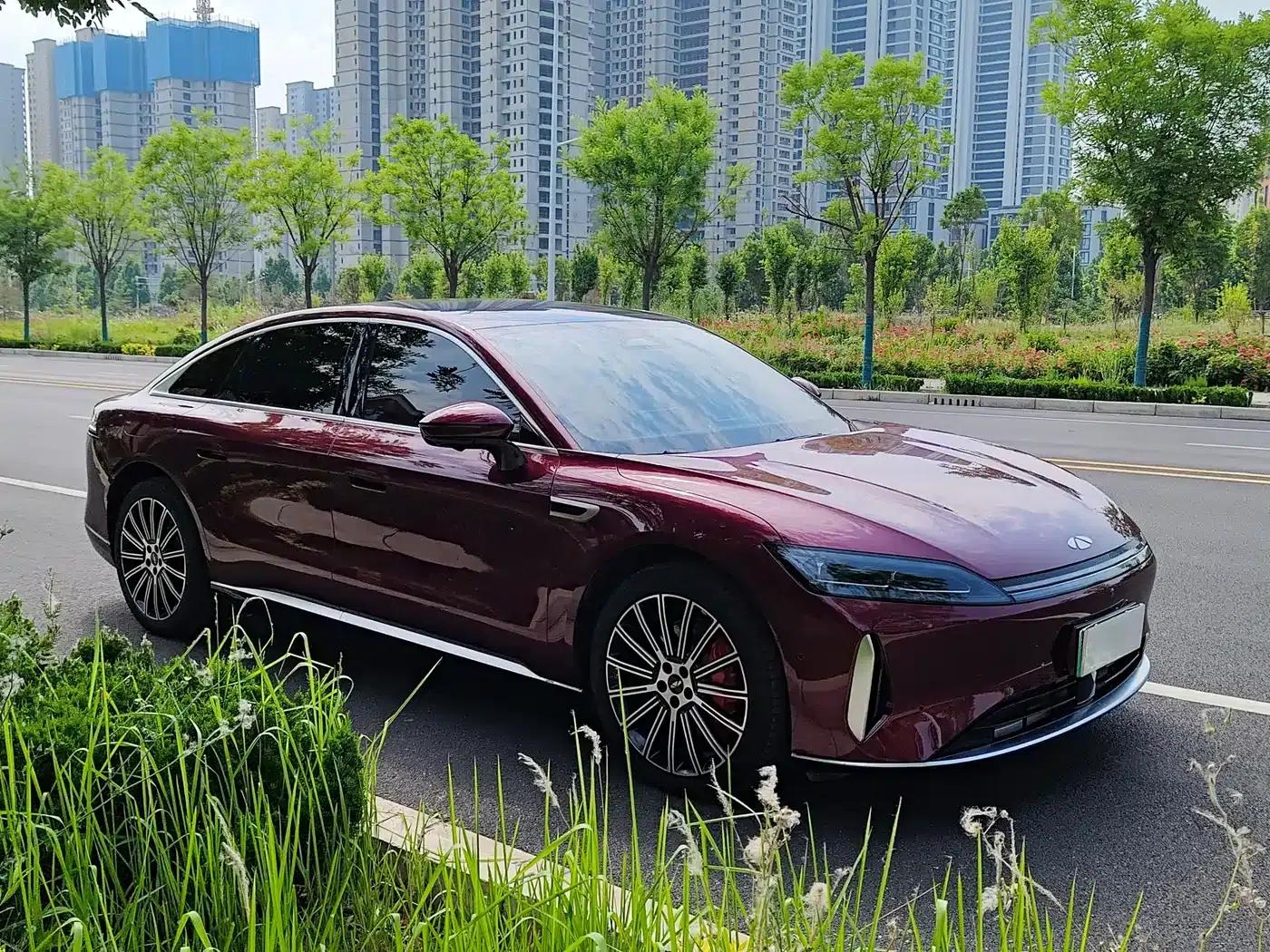 Fengyun A9L 2025 All-Wheel Drive High-Performance Peak Edition — миниатюра 18