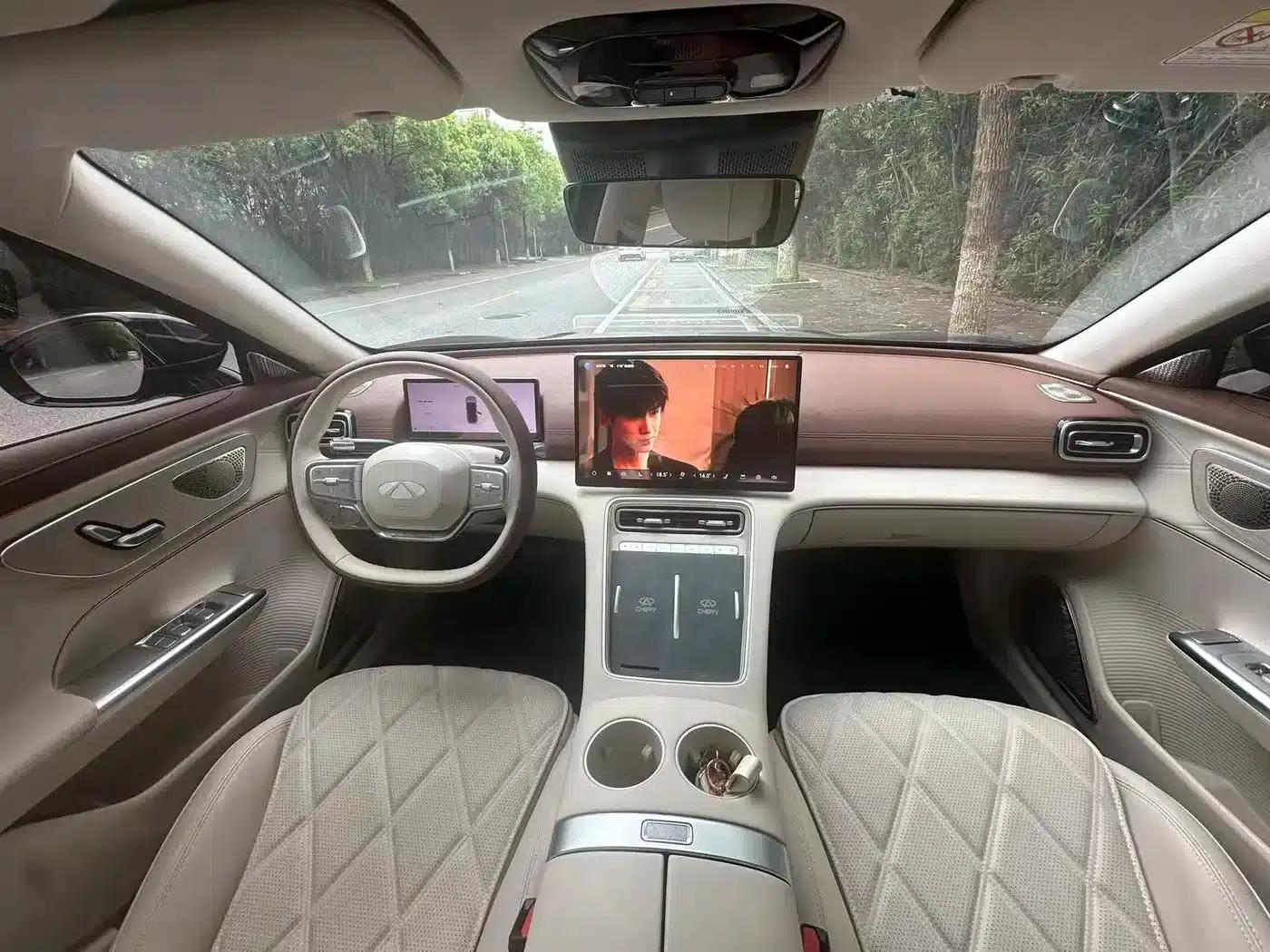 Fengyun A9L 2025 Model 260km Extended Range Premium Edition — миниатюра 7