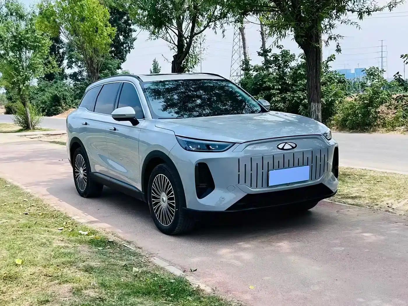 Fengyun T9 2024 Model 120 Long Range Flagship 7-Seater Ternary Lithium — миниатюра 3