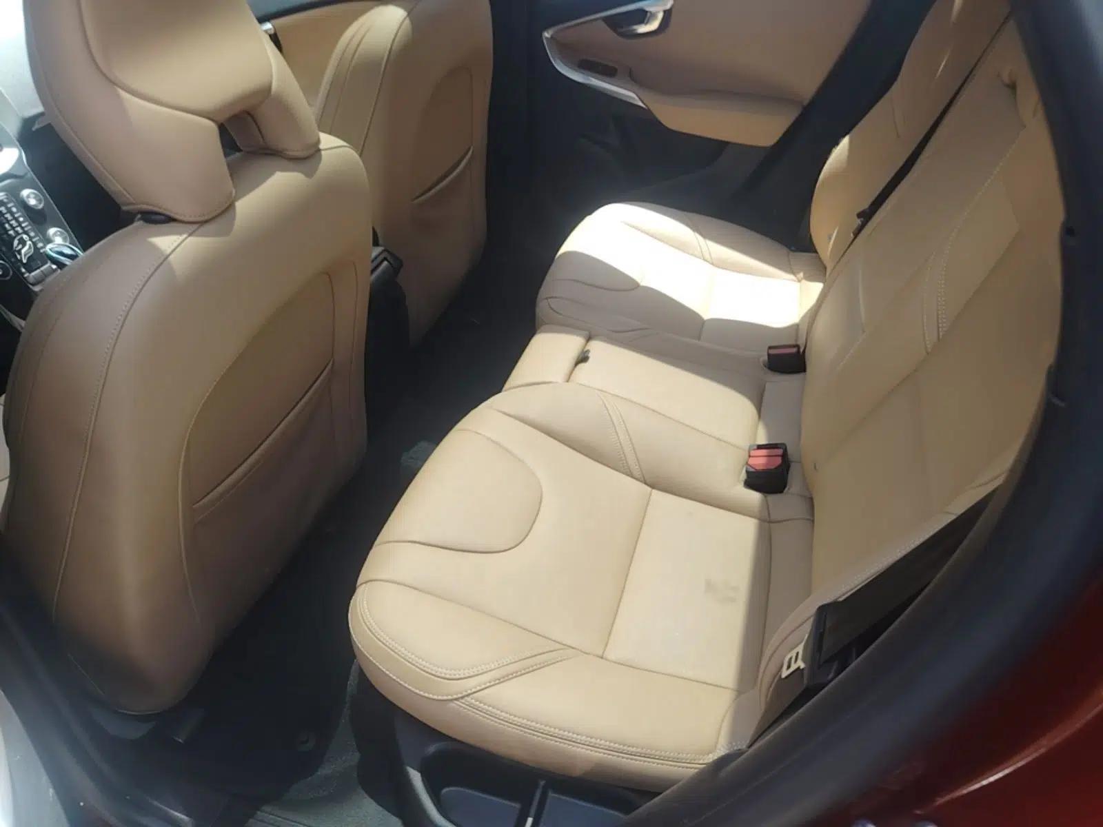 Volvo V40 2018 T3 Zhiyi Edition — миниатюра 20