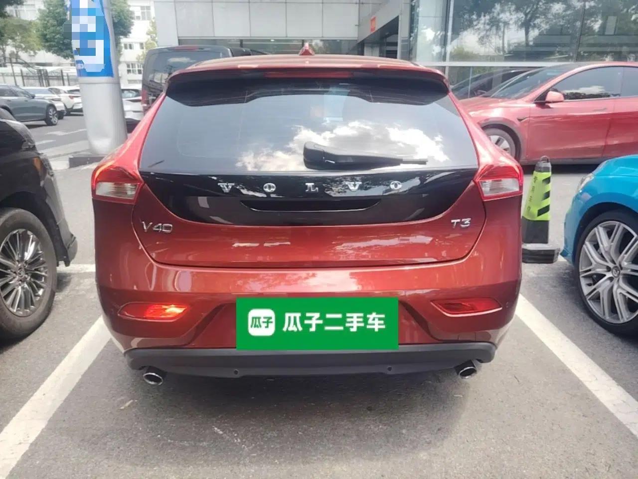 Volvo V40 2018 T3 Zhiyi Edition — миниатюра 5