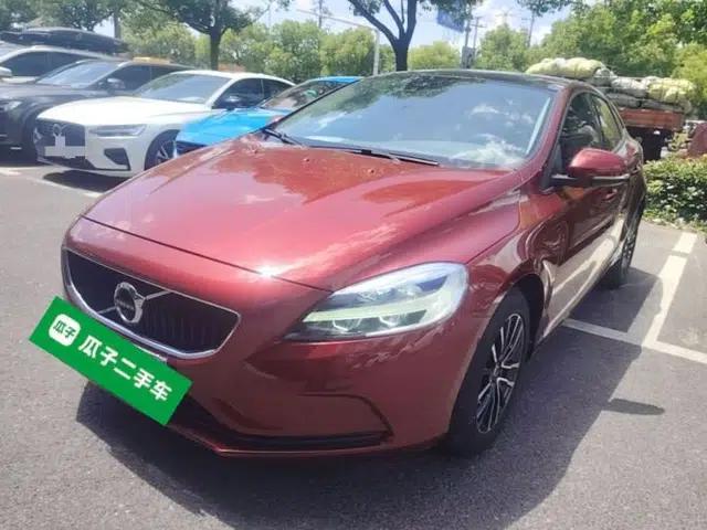 Volvo V40 2018 T3 Zhiyi Edition