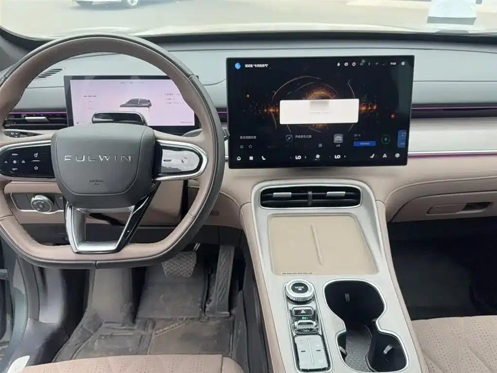 Fengyun T8 2025 1.5T 130km Premium Edition 5-seater — миниатюра 15