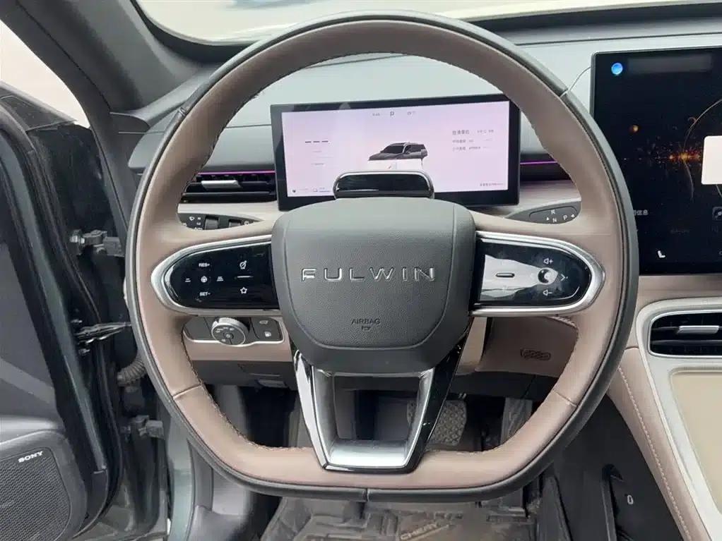Fengyun T8 2025 1.5T 130km Premium Edition 5-seater — миниатюра 16
