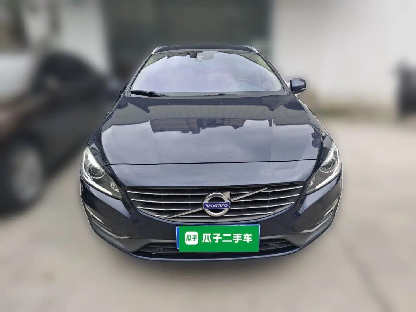 Volvo V60 2014 T5 Zhiyi Edition — миниатюра 2