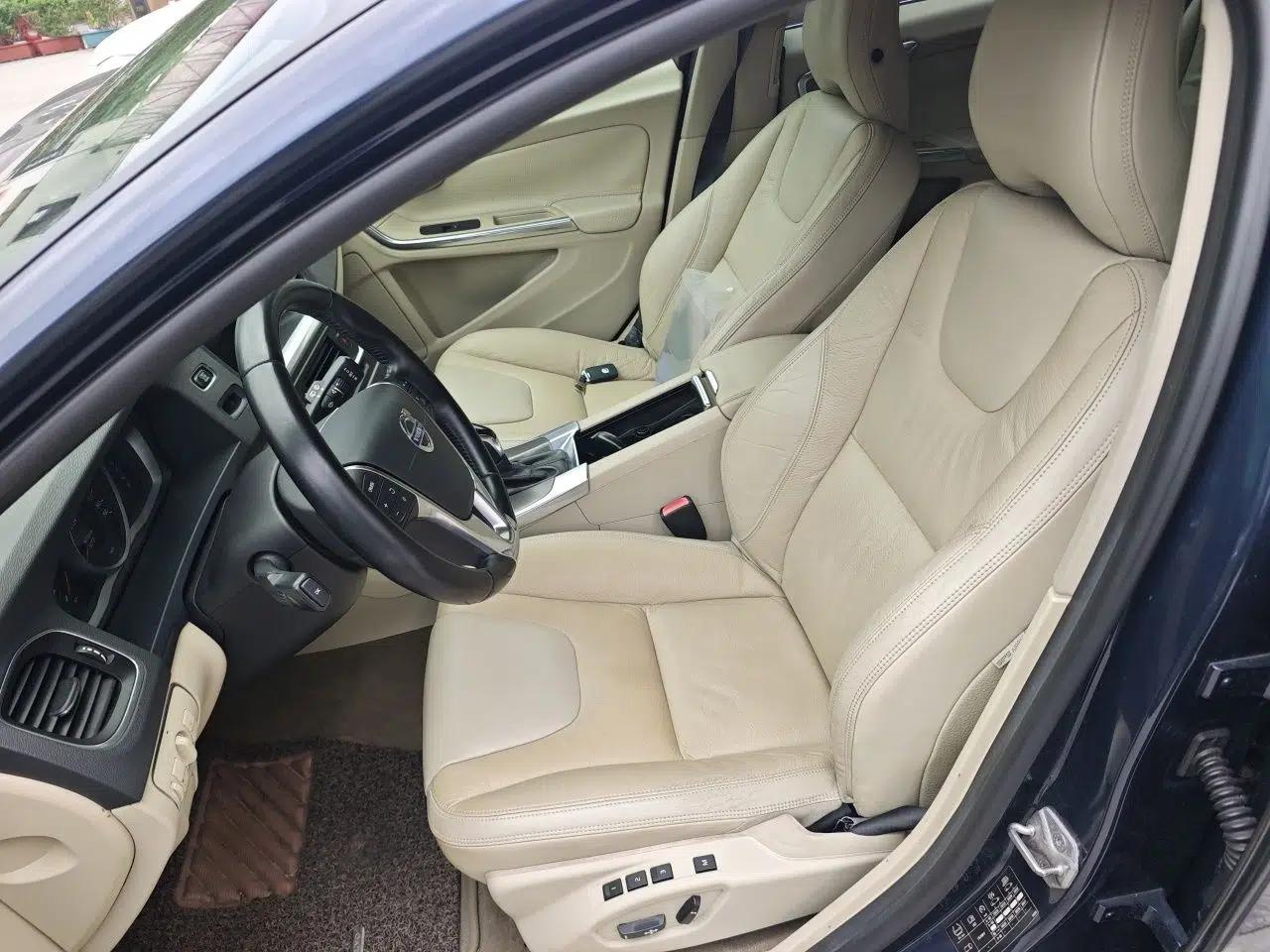 Volvo V60 2014 T5 Zhiyi Edition — миниатюра 16
