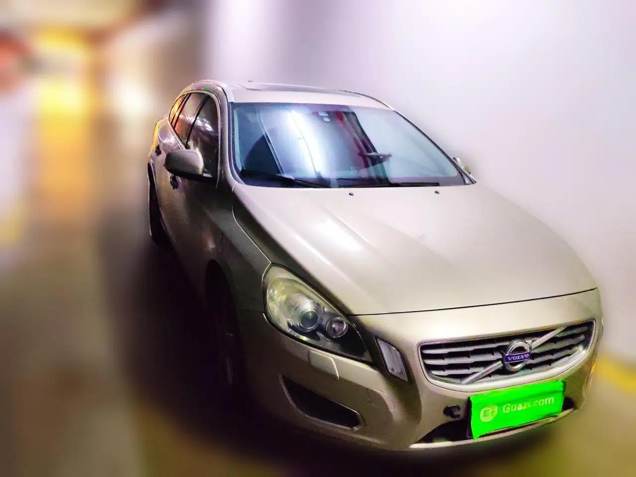 Volvo V60 2013 T5 Zhiya Edition — миниатюра 3