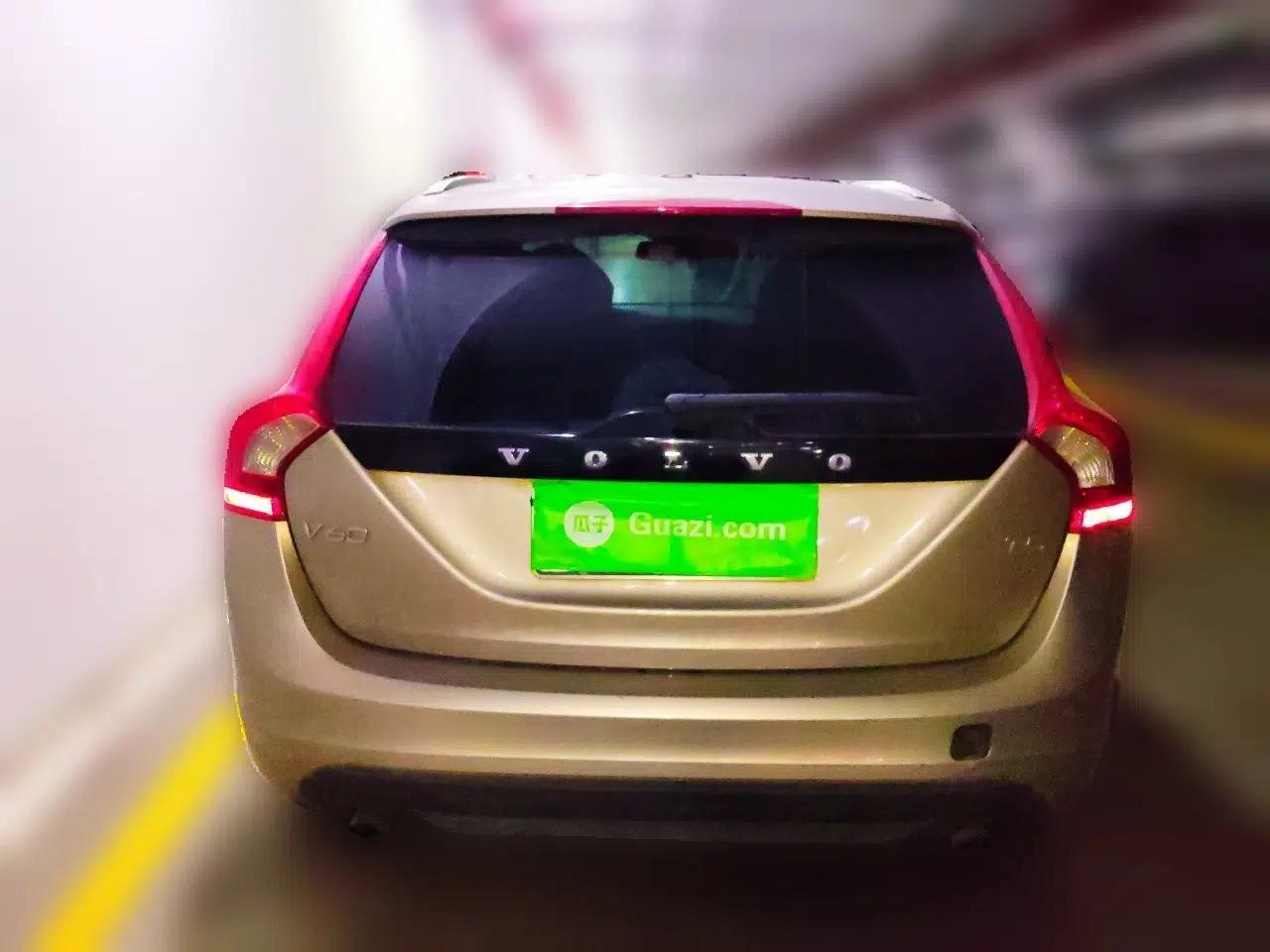 Volvo V60 2013 T5 Zhiya Edition — миниатюра 5