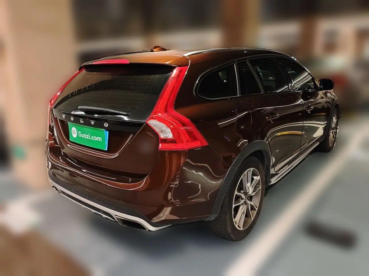 Volvo V60 2017 Cross Country T5 AWD China V Standard — миниатюра 6