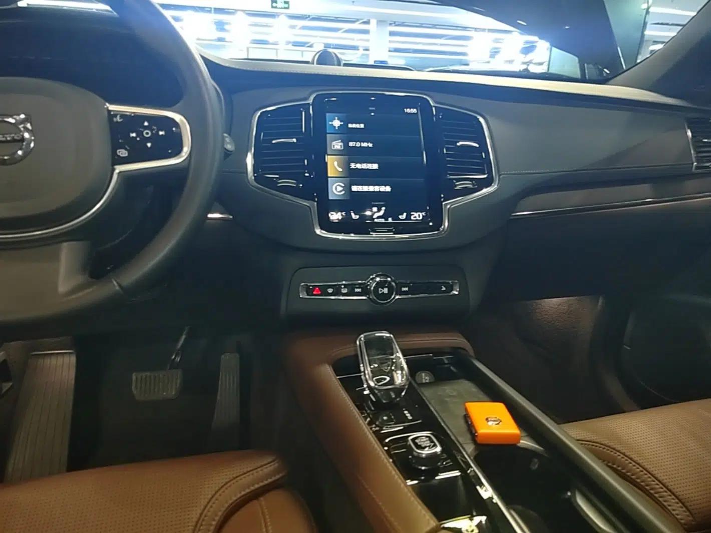 Volvo XC90 New Energy 2022 Facelift E-Drive Hybrid T8 Luxury Prestige 7-Seater — миниатюра 16
