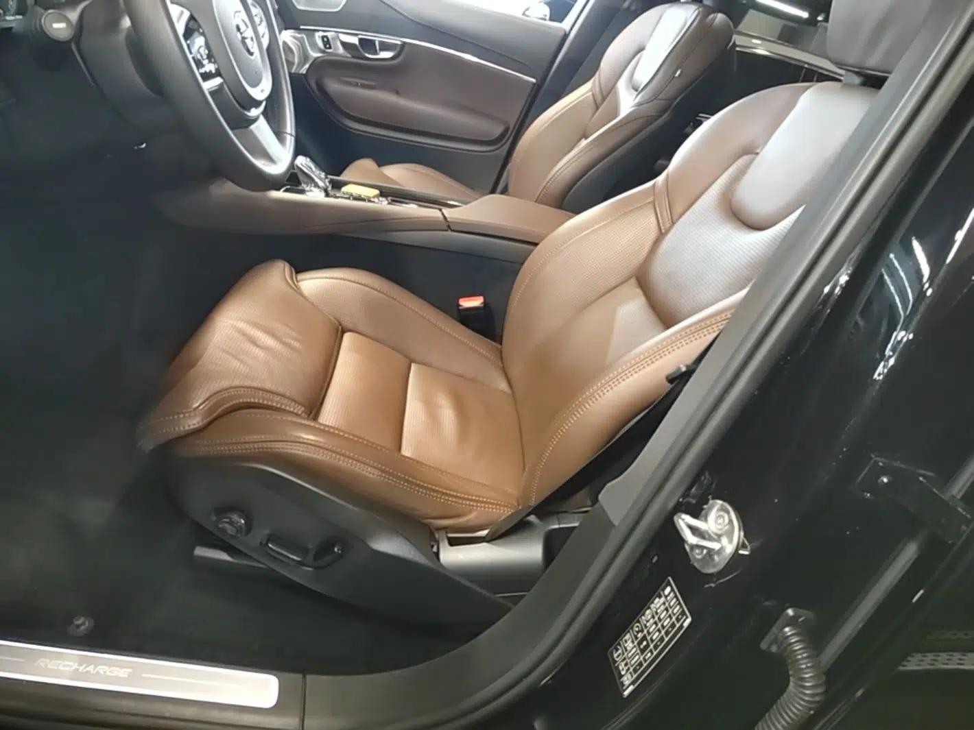 Volvo XC90 New Energy 2022 Facelift E-Drive Hybrid T8 Luxury Prestige 7-Seater — миниатюра 18