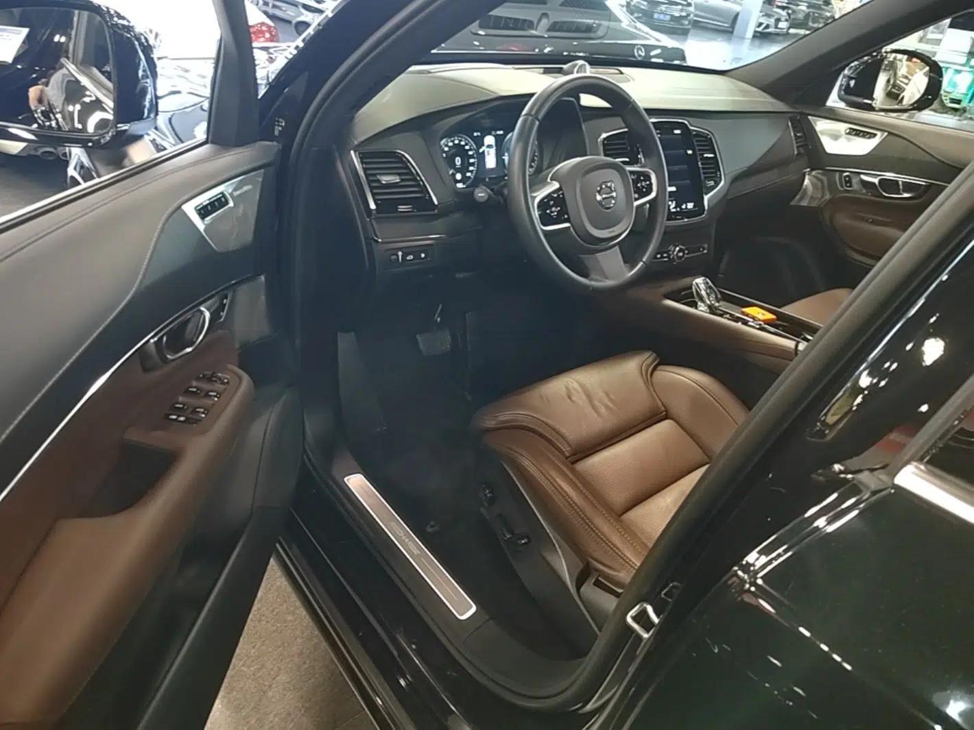 Volvo XC90 New Energy 2022 Facelift E-Drive Hybrid T8 Luxury Prestige 7-Seater — миниатюра 19