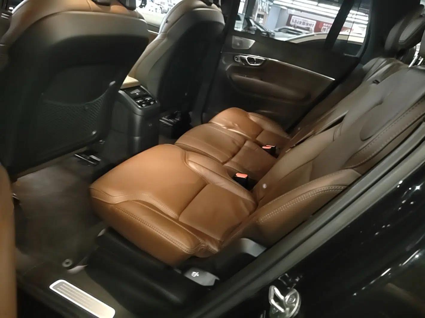 Volvo XC90 New Energy 2022 Facelift E-Drive Hybrid T8 Luxury Prestige 7-Seater — миниатюра 20
