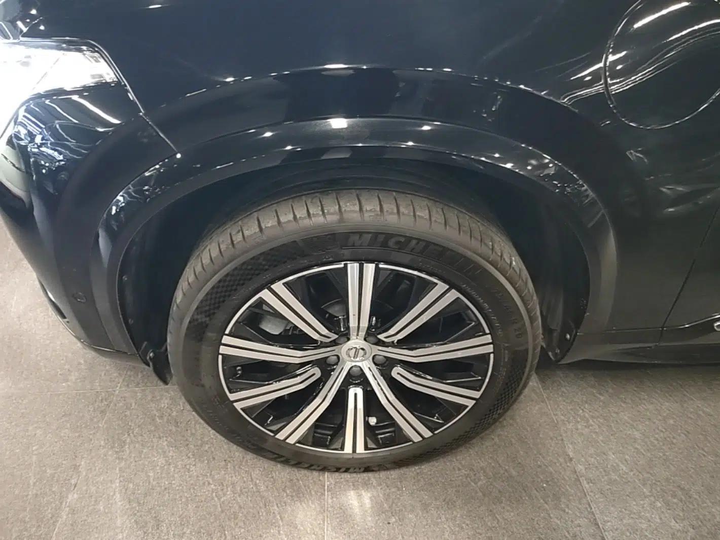 Volvo XC90 New Energy 2022 Facelift E-Drive Hybrid T8 Luxury Prestige 7-Seater — миниатюра 8