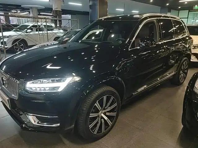 Volvo XC90 New Energy 2022 Facelift E-Drive Hybrid T8 Luxury Prestige 7-Seater