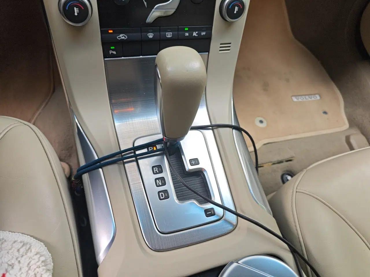 Volvo S80L 2011 2.0T Zhiya Edition — миниатюра 15