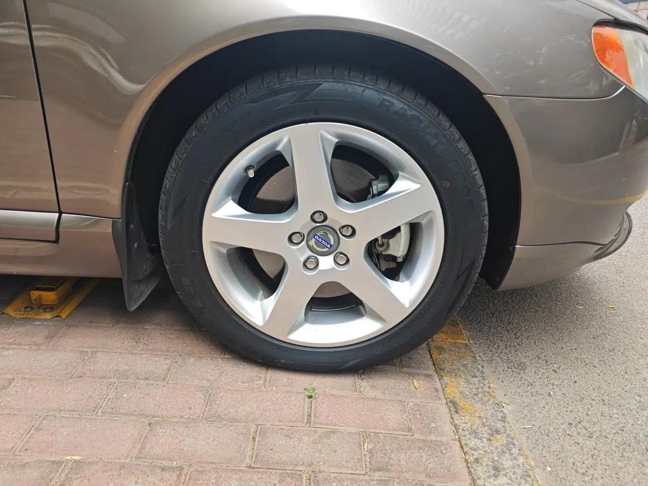 Volvo S80L 2011 2.0T Zhiya Edition — миниатюра 8