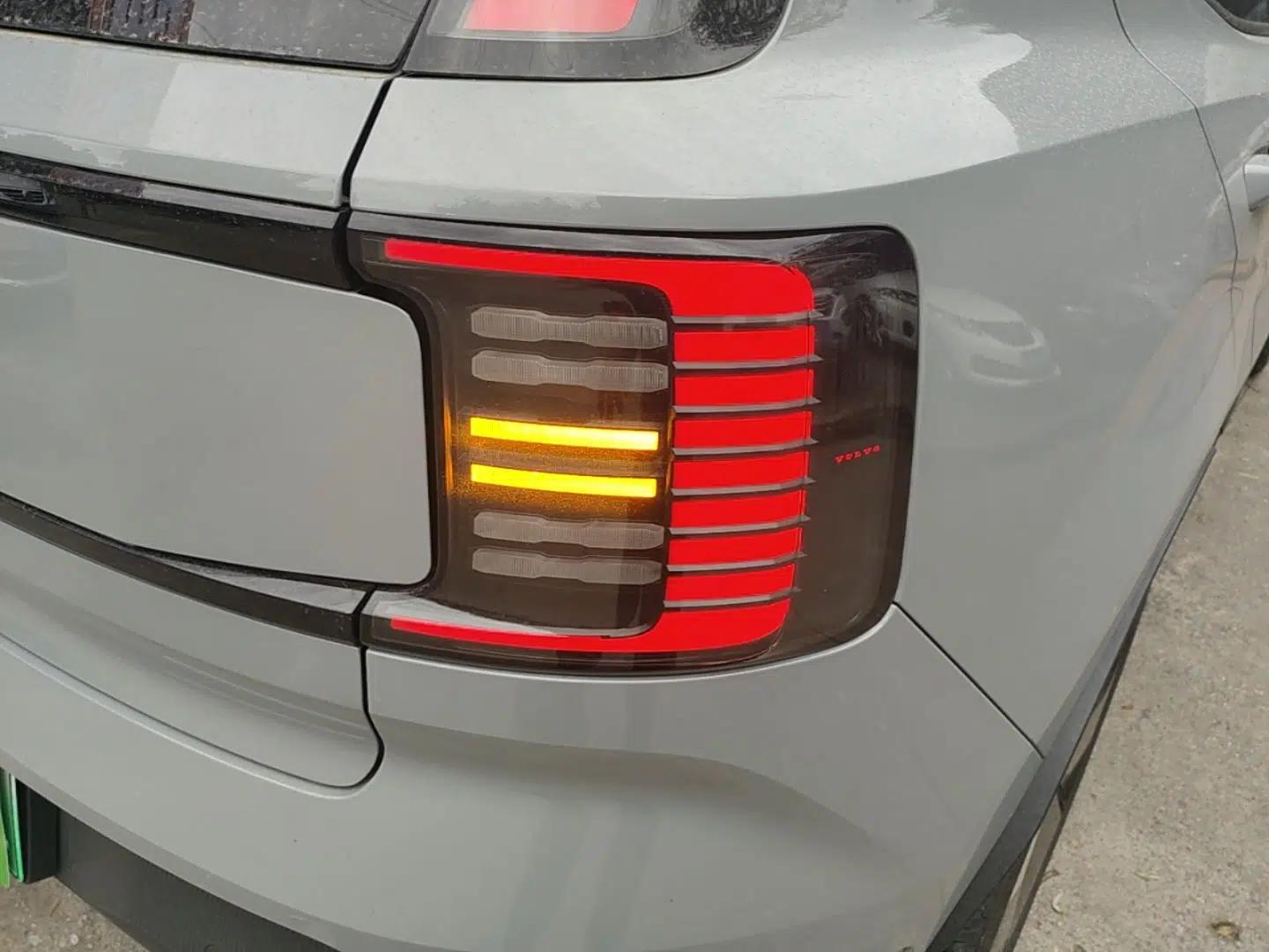 Volvo EX30 2025 Rear-Drive Long-Range Version Ultra — миниатюра 7