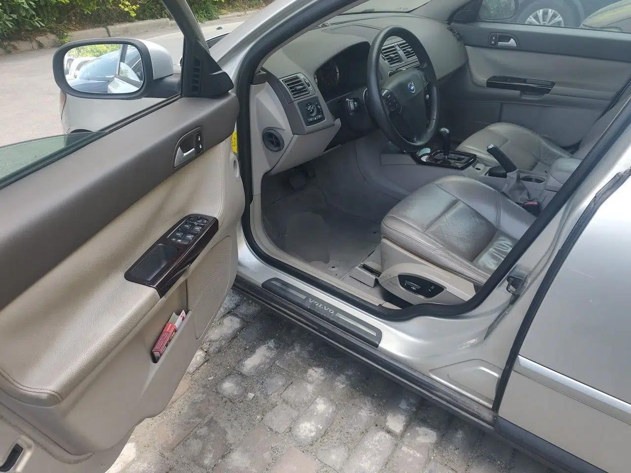 Volvo S40 2007 2.4i ZhiShang Edition — миниатюра 17