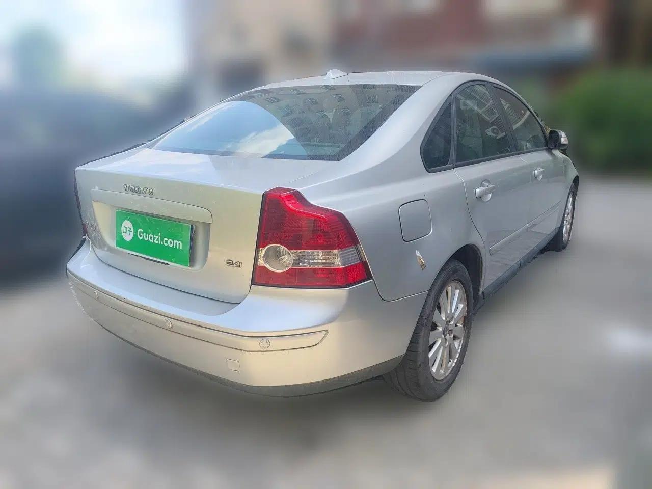 Volvo S40 2007 2.4i ZhiShang Edition — миниатюра 6