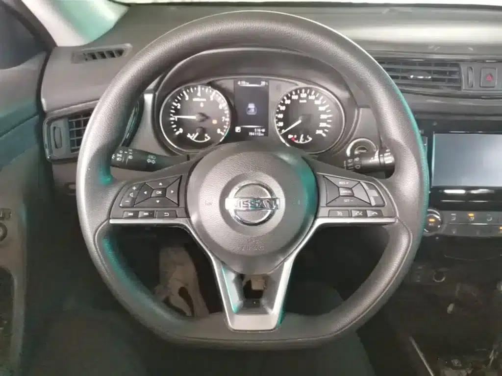 Nissan X-Trail 2017 2.0L CVT Comfort Edition 2WD — миниатюра 17