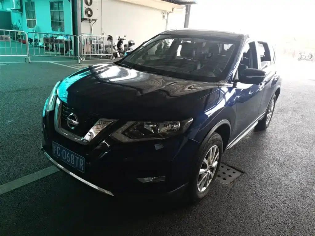 Nissan X-Trail 2017 2.0L CVT Comfort Edition 2WD — миниатюра 3