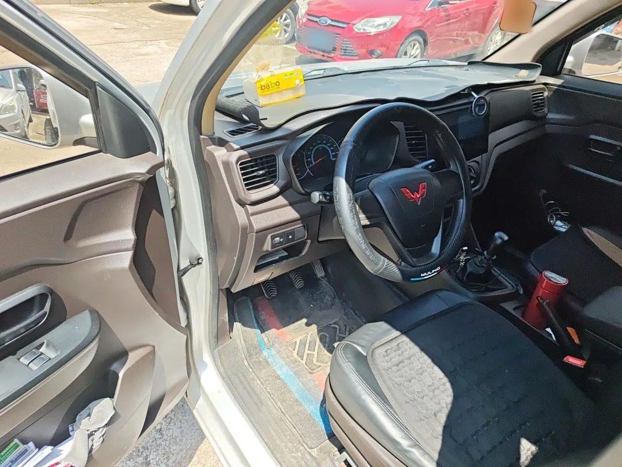 Wuling Hongguang V 2021 1.5L Refreshed Enjoyment Edition LAR — миниатюра 17