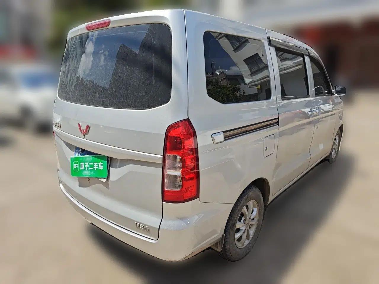 Wuling Hongguang V 2021 1.5L Refreshed Enjoyment Edition LAR — миниатюра 6