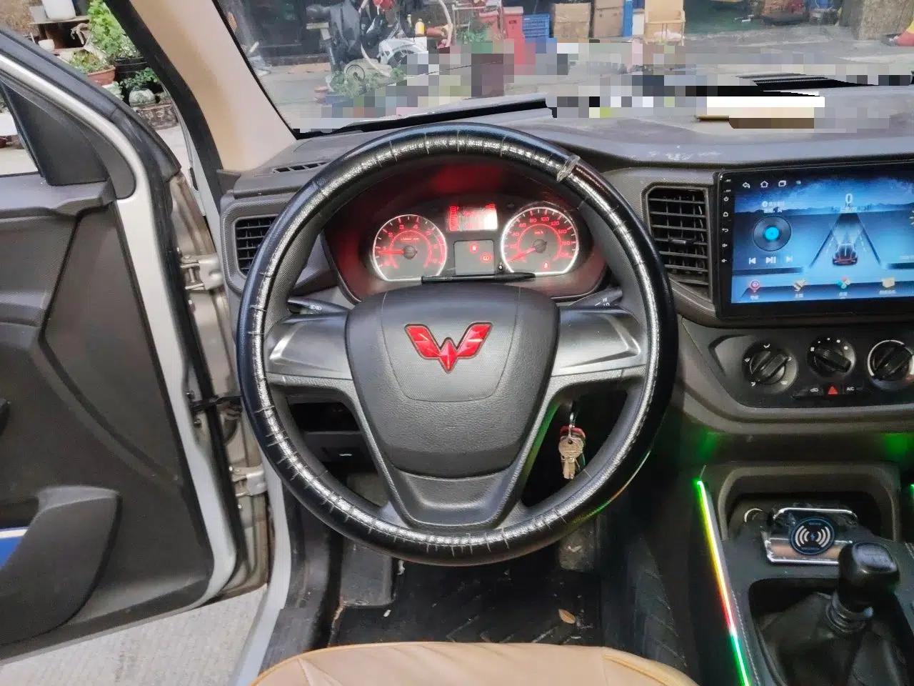 Wuling Hongguang V 2021 1.5L Jingqu Version LAR — миниатюра 11