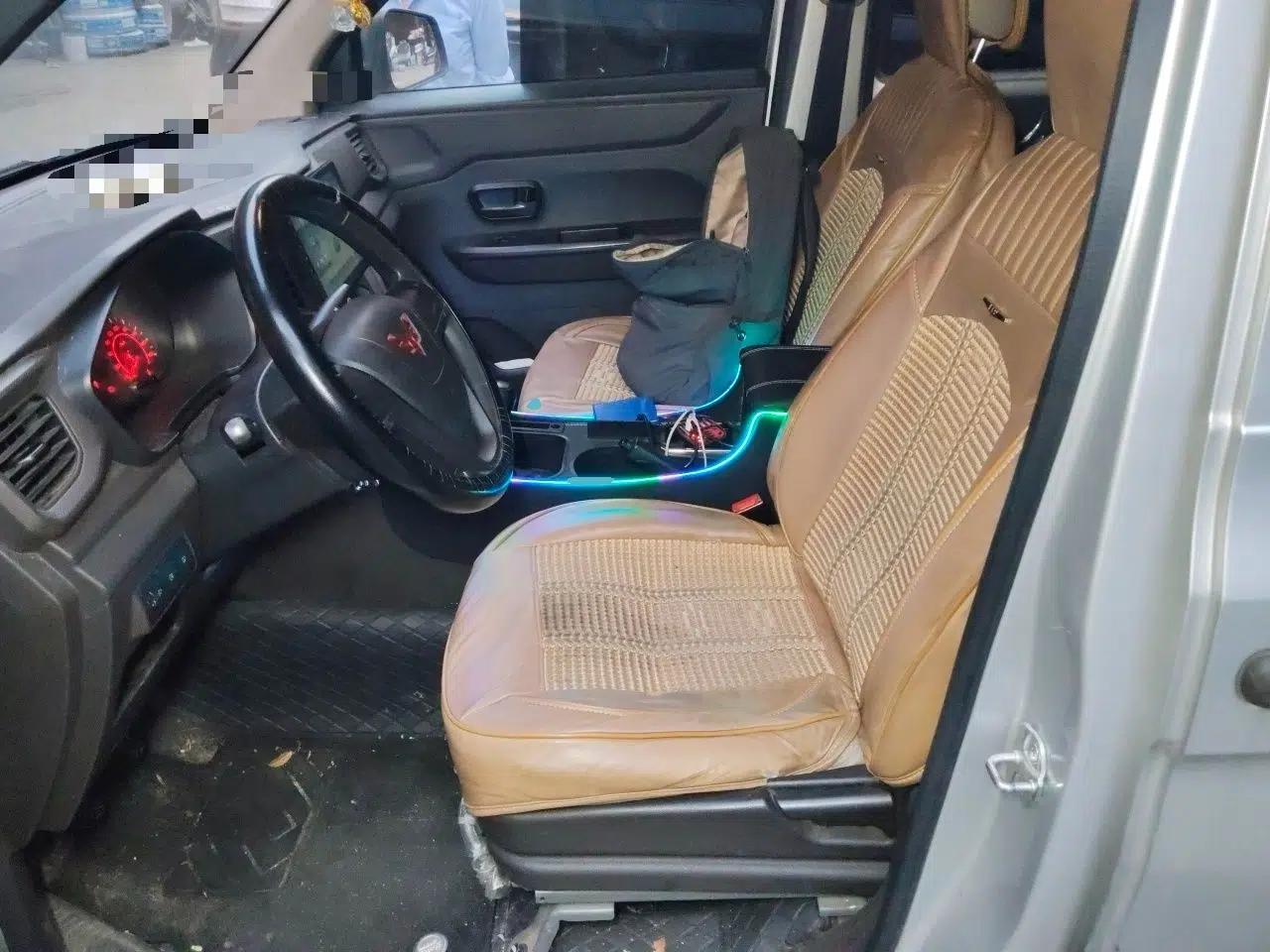 Wuling Hongguang V 2021 1.5L Jingqu Version LAR — миниатюра 16