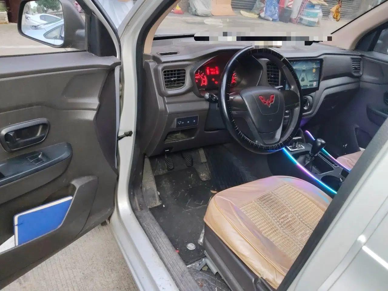 Wuling Hongguang V 2021 1.5L Jingqu Version LAR — миниатюра 17