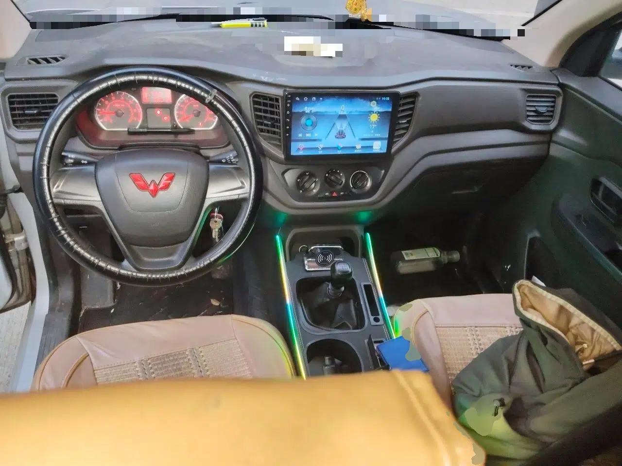 Wuling Hongguang V 2021 1.5L Jingqu Version LAR — миниатюра 10