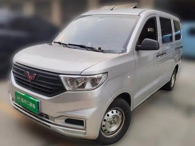 Wuling Hongguang V 2021 1.5L Jingqu Version LAR