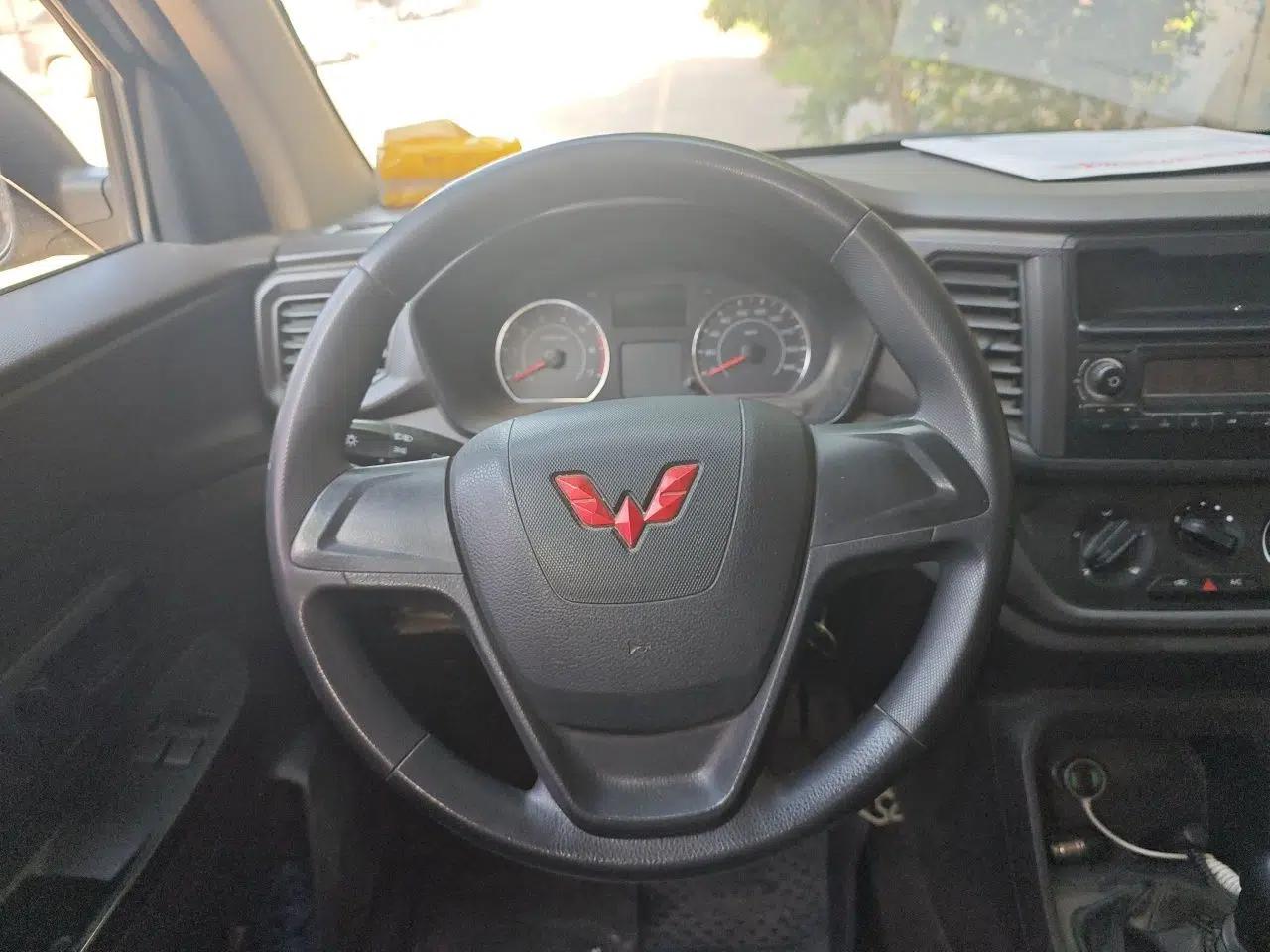 Wuling Hongguang V 2022 1.5L Jingqu Edition Electric-Assist LAR — миниатюра 11