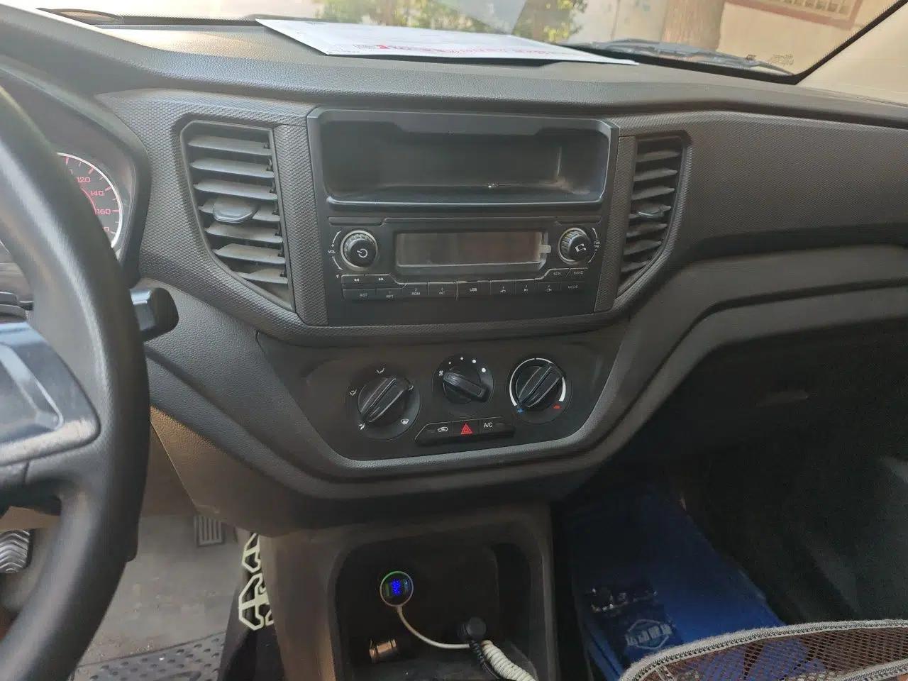 Wuling Hongguang V 2022 1.5L Jingqu Edition Electric-Assist LAR — миниатюра 14
