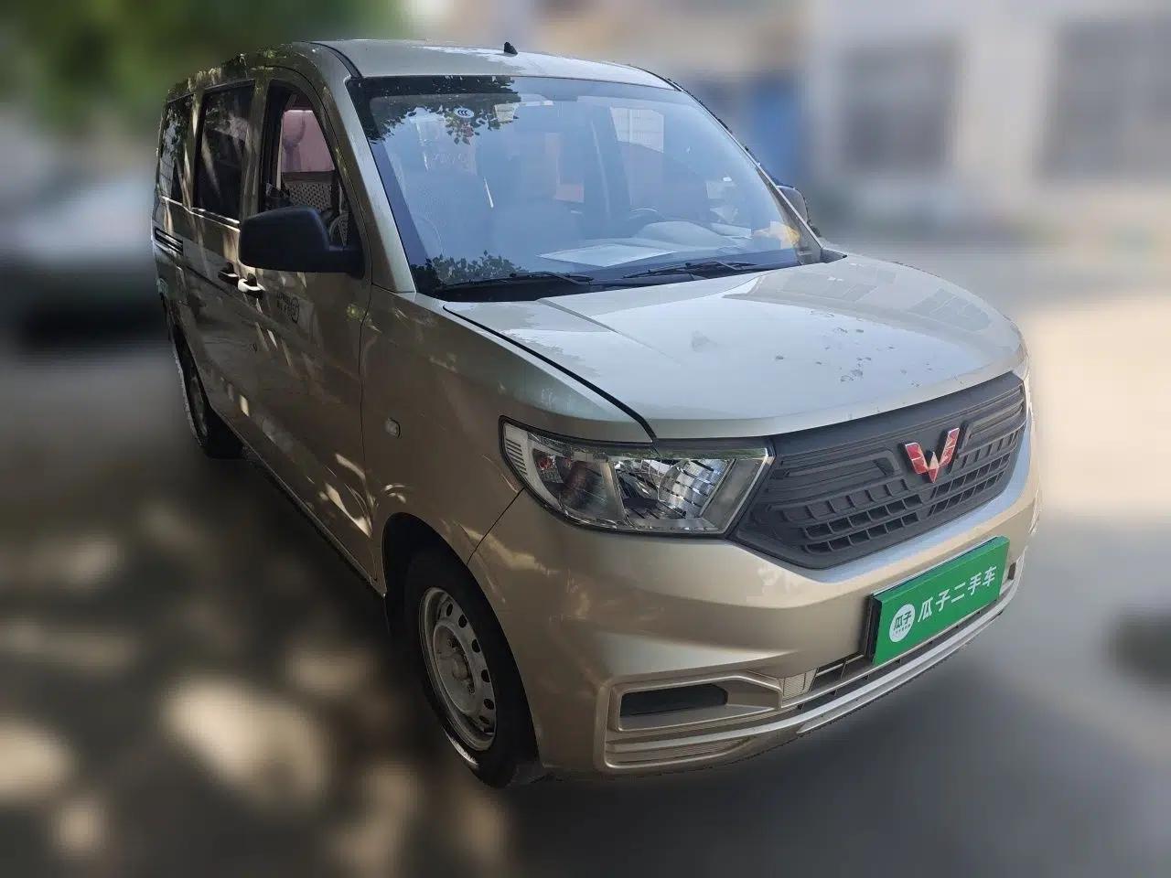 Wuling Hongguang V 2022 1.5L Jingqu Edition Electric-Assist LAR — миниатюра 3