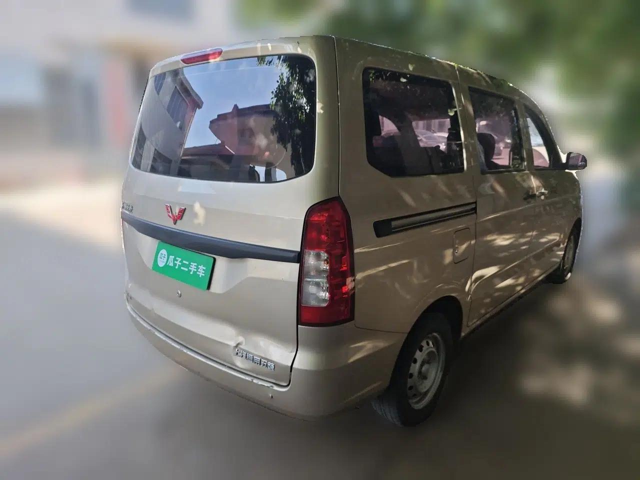 Wuling Hongguang V 2022 1.5L Jingqu Edition Electric-Assist LAR — миниатюра 6
