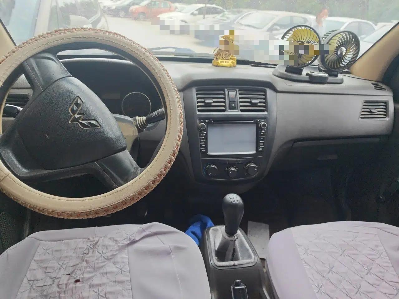 Wuling Rongguang  — миниатюра 10