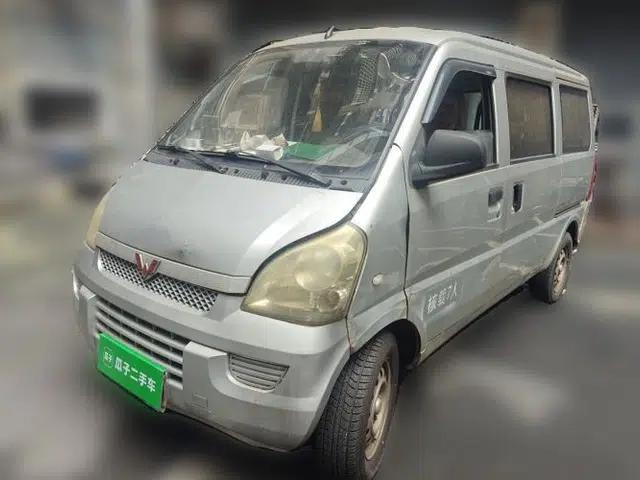 Wuling Rongguang 2012 1.2L Extended Basic Version LJY