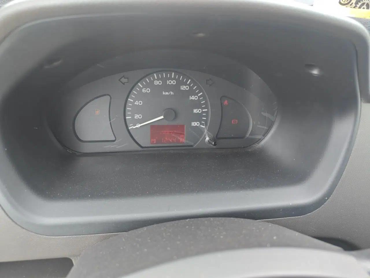 Wuling Rongguang 2017 1.5L Extended Basic Version — миниатюра 8