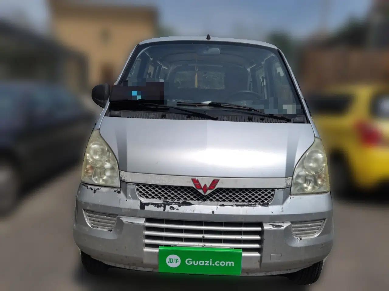 Wuling Rongguang 2014 1.2L S Base Model — миниатюра 2