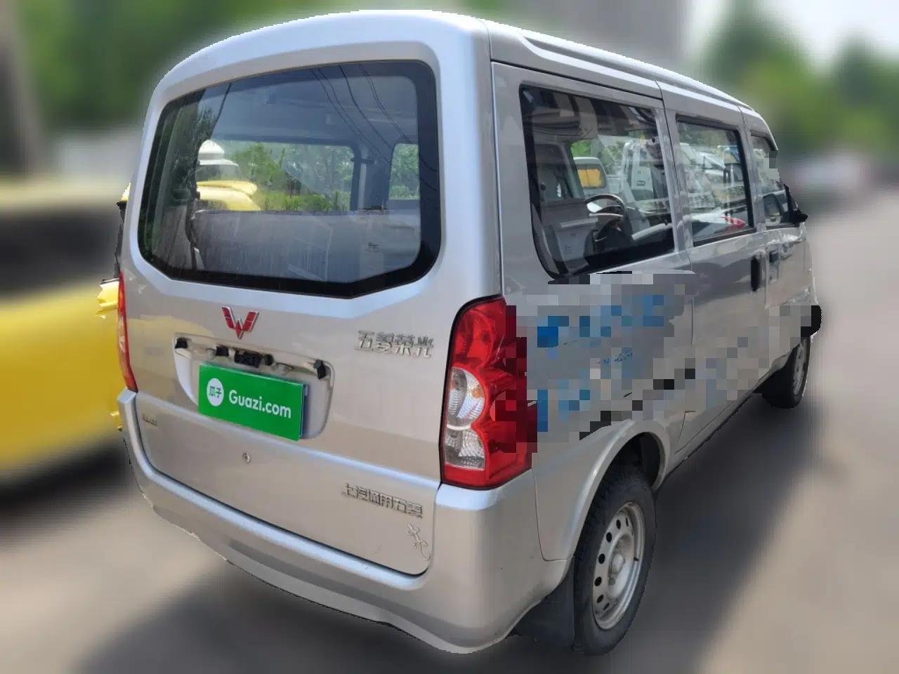Wuling Rongguang 2014 1.2L S Base Model — миниатюра 6