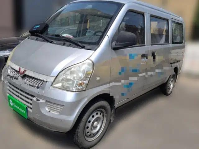 Wuling Rongguang 2014 1.2L S Base Model