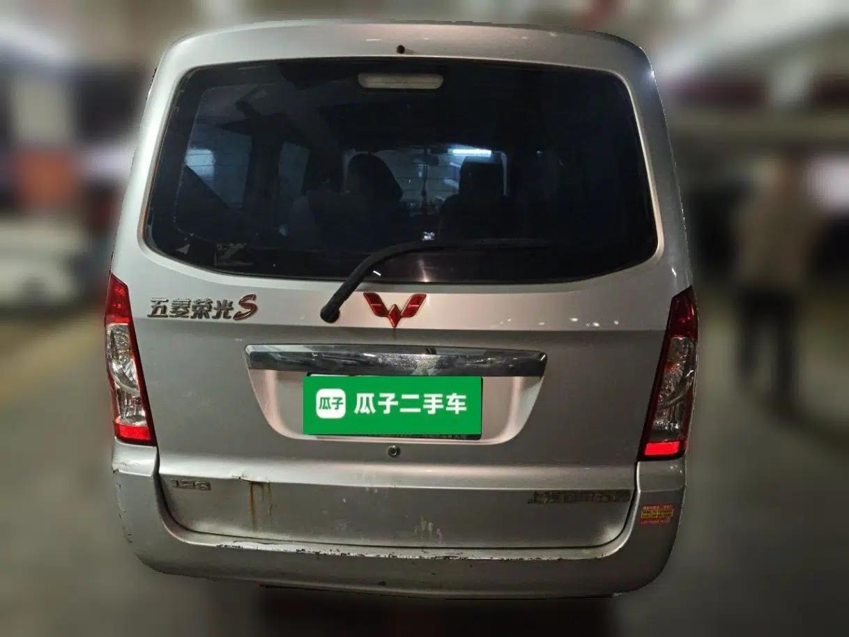 Wuling Rongguang 2014 1.2L S Standard Model — миниатюра 5