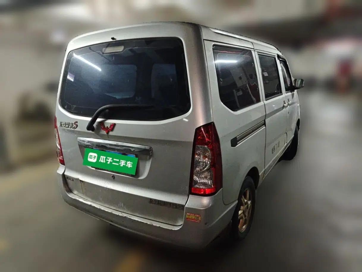 Wuling Rongguang 2014 1.2L S Standard Model — миниатюра 6